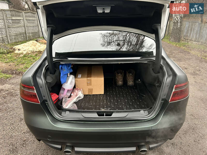 Седан Jaguar XE 2017 в Чернигове фото 20 Седан Jaguar XE 2017 в Чернигове