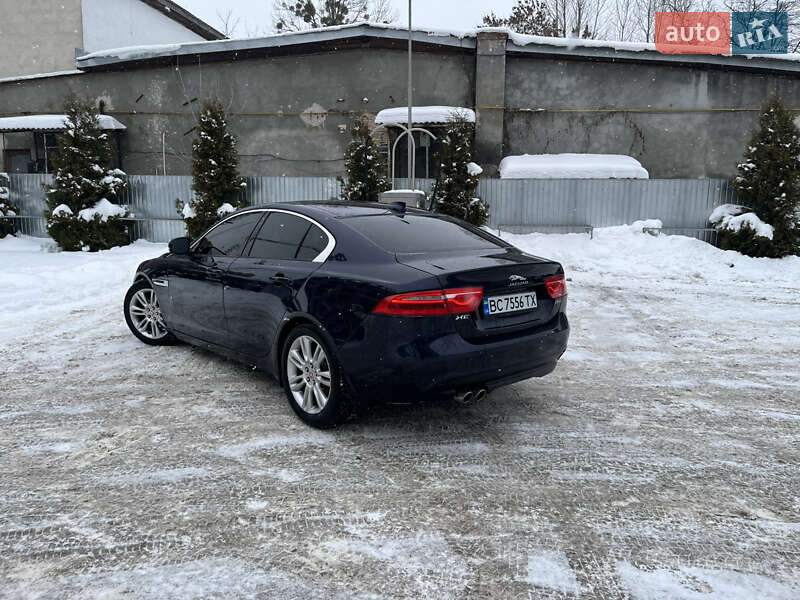 Седан Jaguar XE 2016 в Ивано-Франковске фото 12 Седан Jaguar XE 2016 в Ивано-Франковске