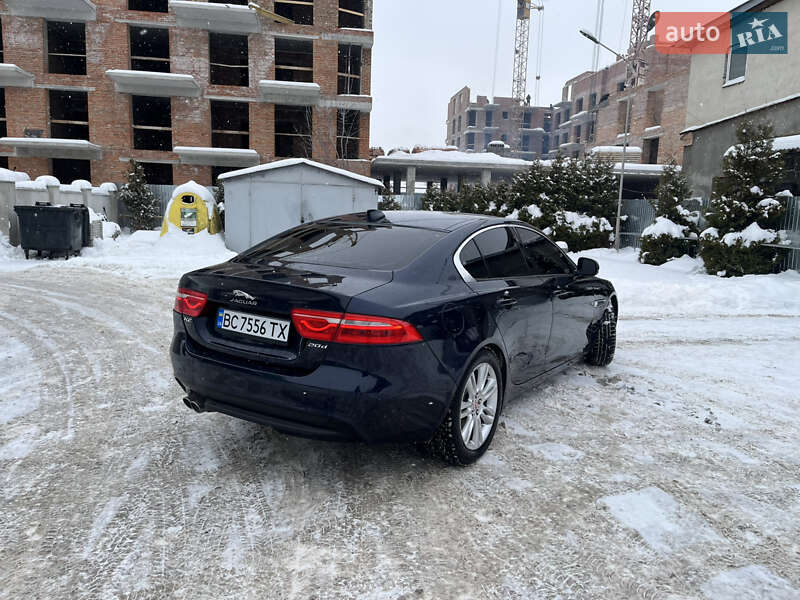 Седан Jaguar XE 2016 в Ивано-Франковске фото 40 Седан Jaguar XE 2016 в Ивано-Франковске