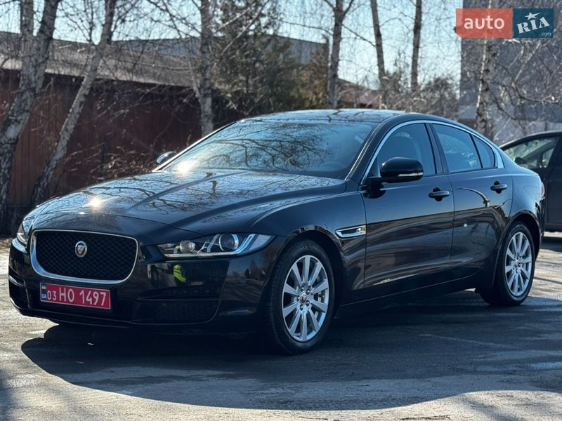 Jaguar XE 2016