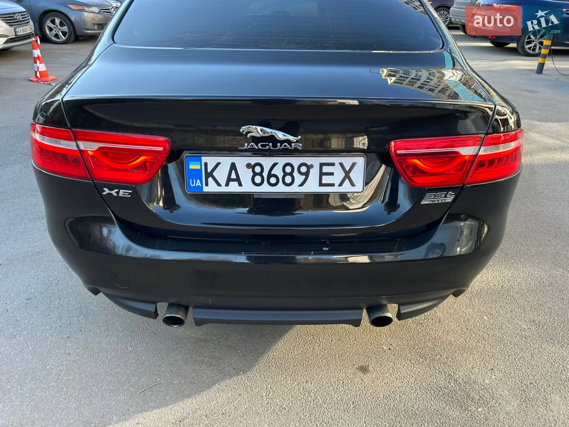 2016 Jaguar XE - мініатюра 12