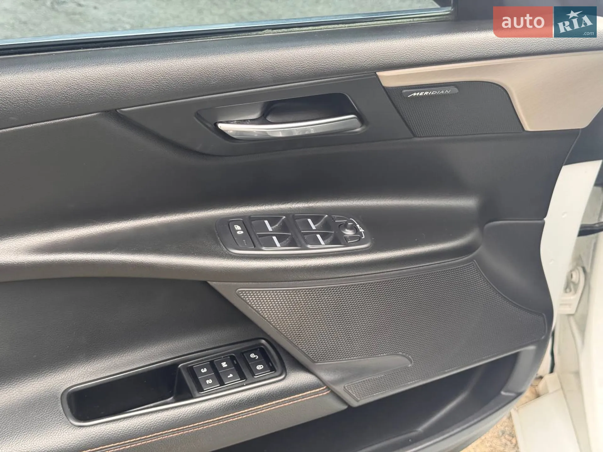 2015 Jaguar XE - мініатюра 47