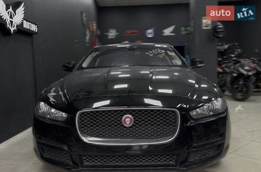 Седан Jaguar XE 2018 в Києві