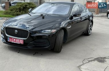 Седан Jaguar XE 2020 в Харькове