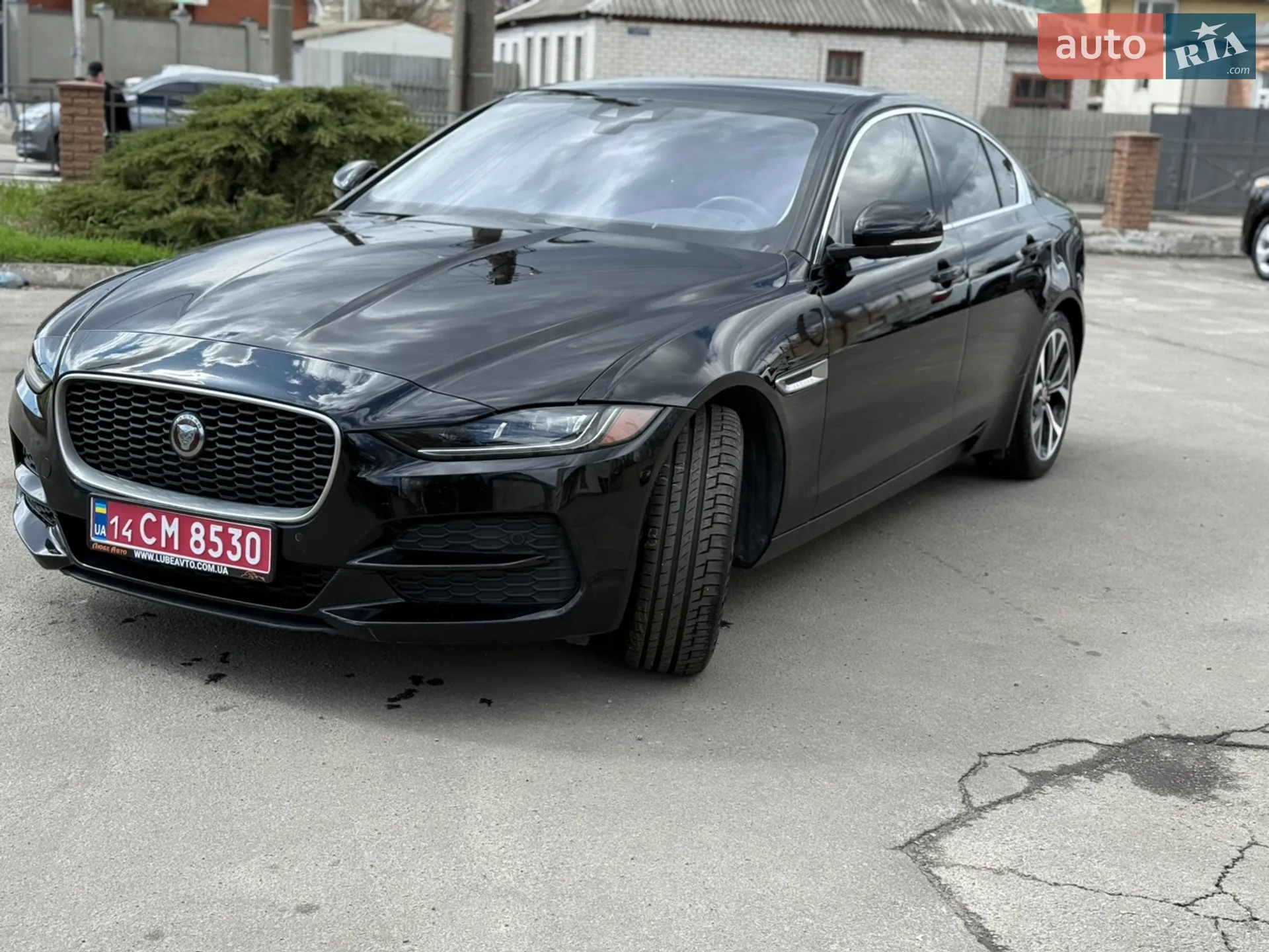 2020 Jaguar XE - фото 1