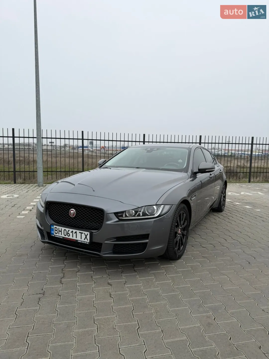 2015 Jaguar XE - мініатюра 9