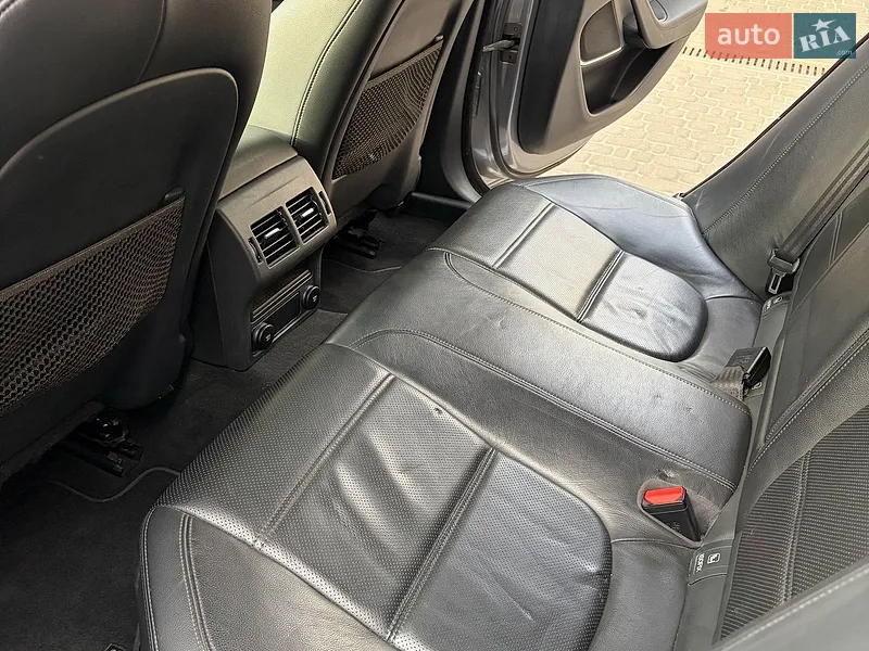 Jaguar XE 2019 VIN SAJAE4FX8LCP56665 фото оголошення 18 з 80