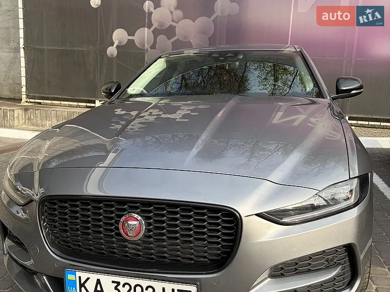 Jaguar XE 2019 VIN SAJAE4FX8LCP56665 фото оголошення 35 з 80