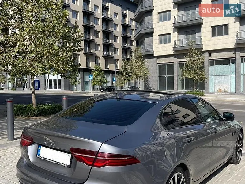 Jaguar XE 2019 VIN SAJAE4FX8LCP56665 фото оголошення 42 з 80
