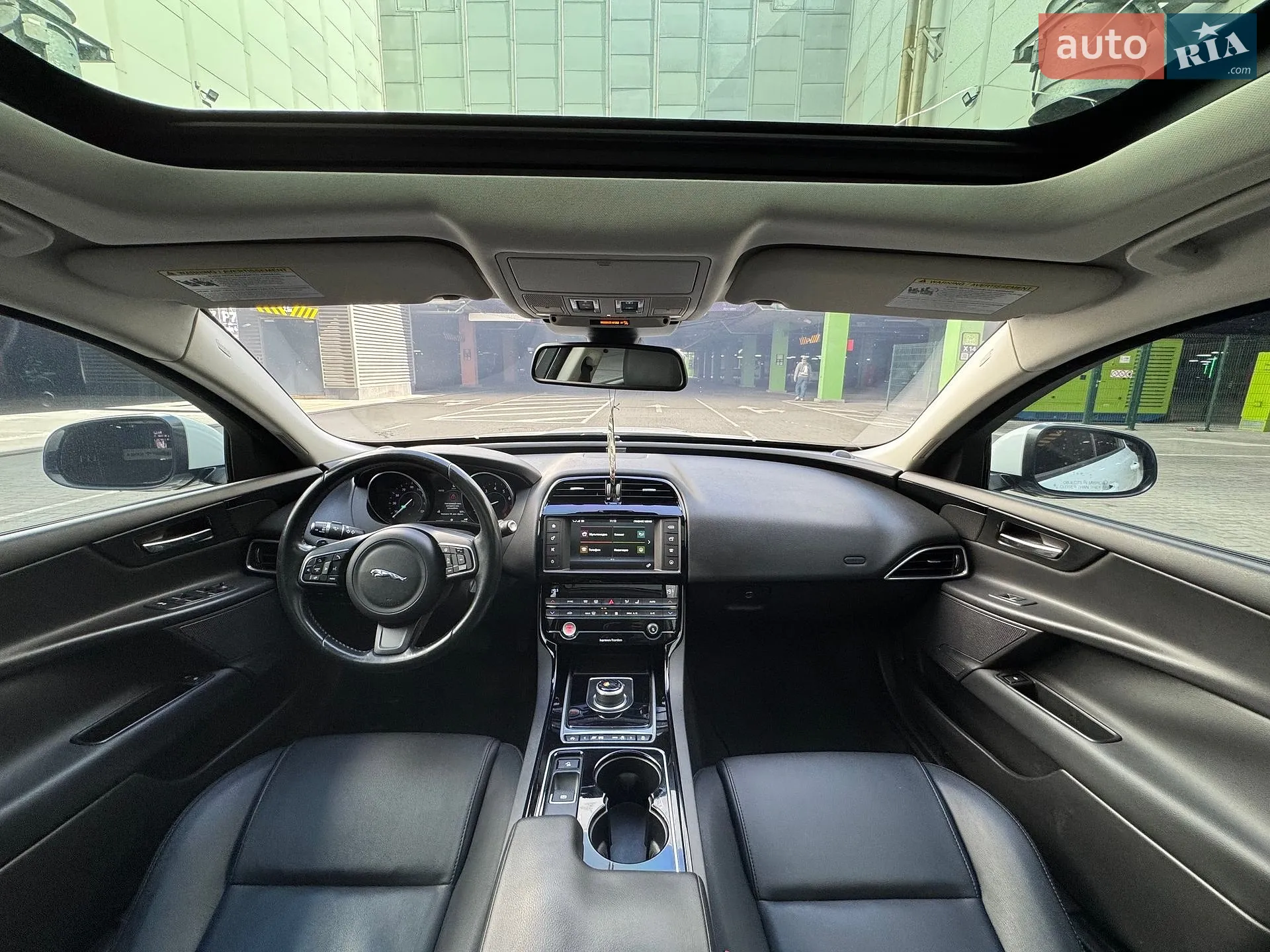 2016 Jaguar XE - мініатюра 51