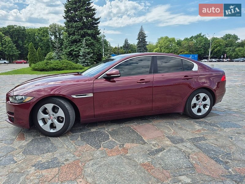 Седан Jaguar XE 2016 в Кременчуге фото 7 Седан Jaguar XE 2016 в Кременчуге