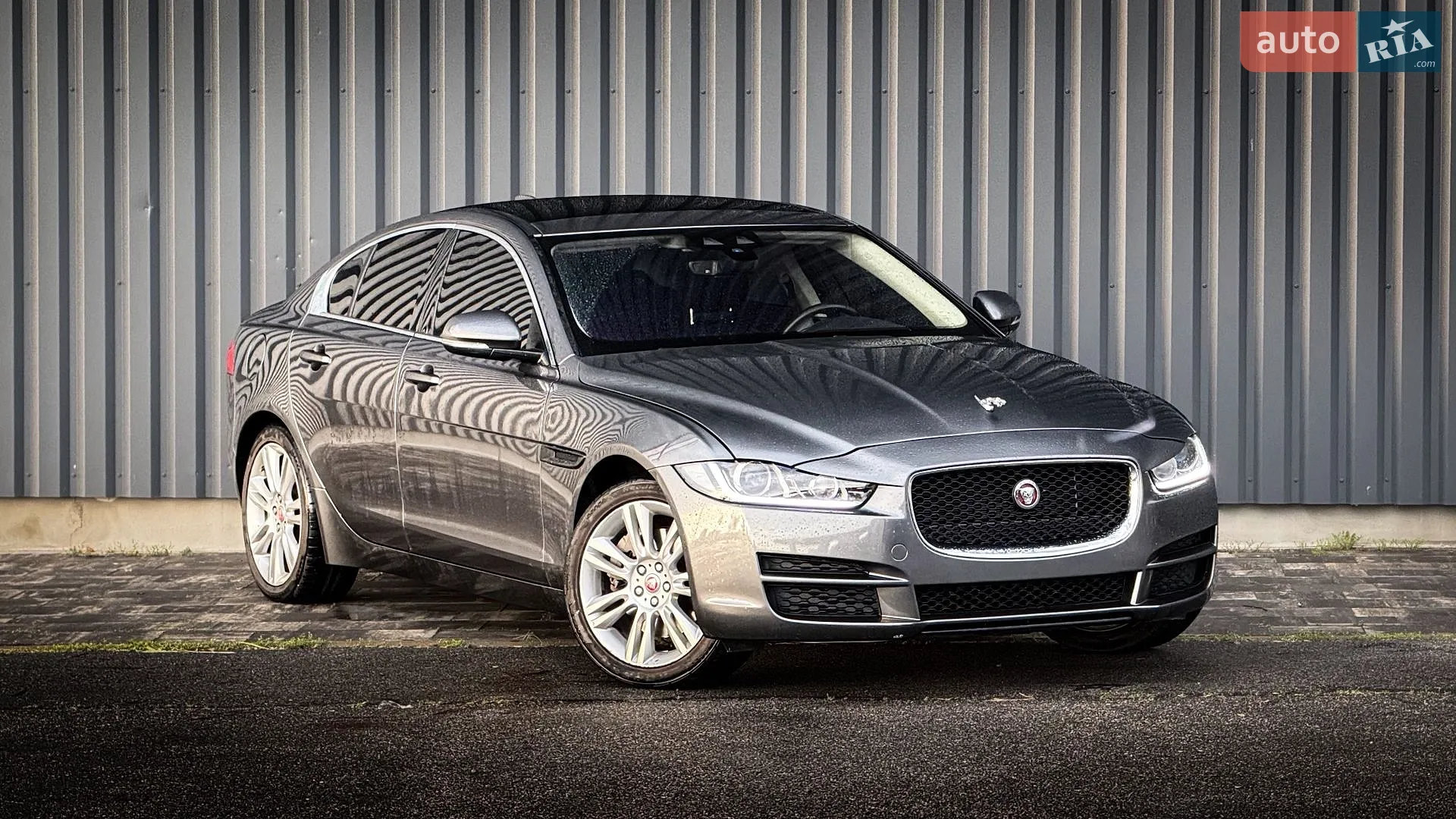 2018 Jaguar XE - фото 1