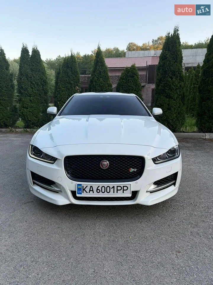 2019 Jaguar XE - мініатюра 19