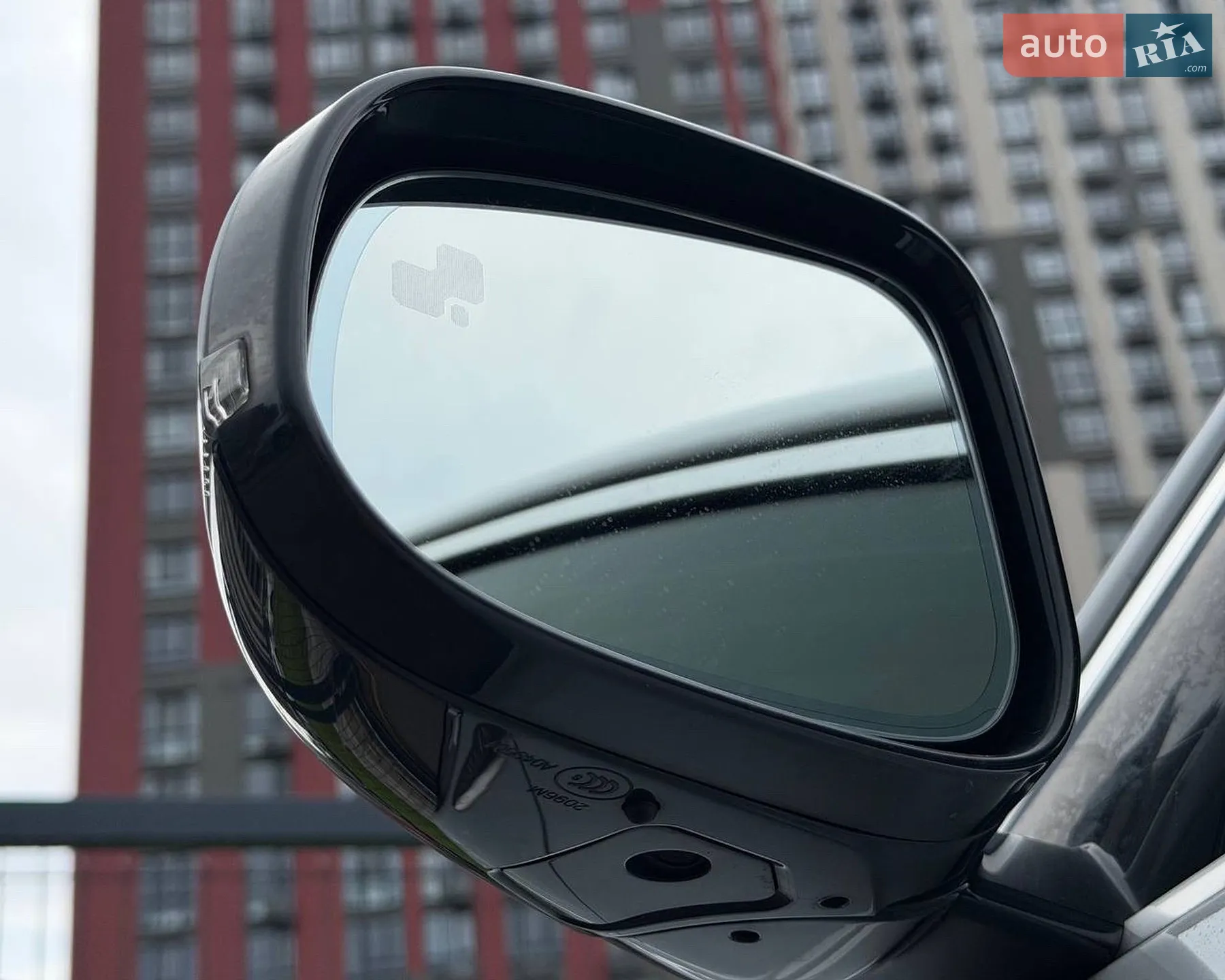 2019 Jaguar XE - мініатюра 21