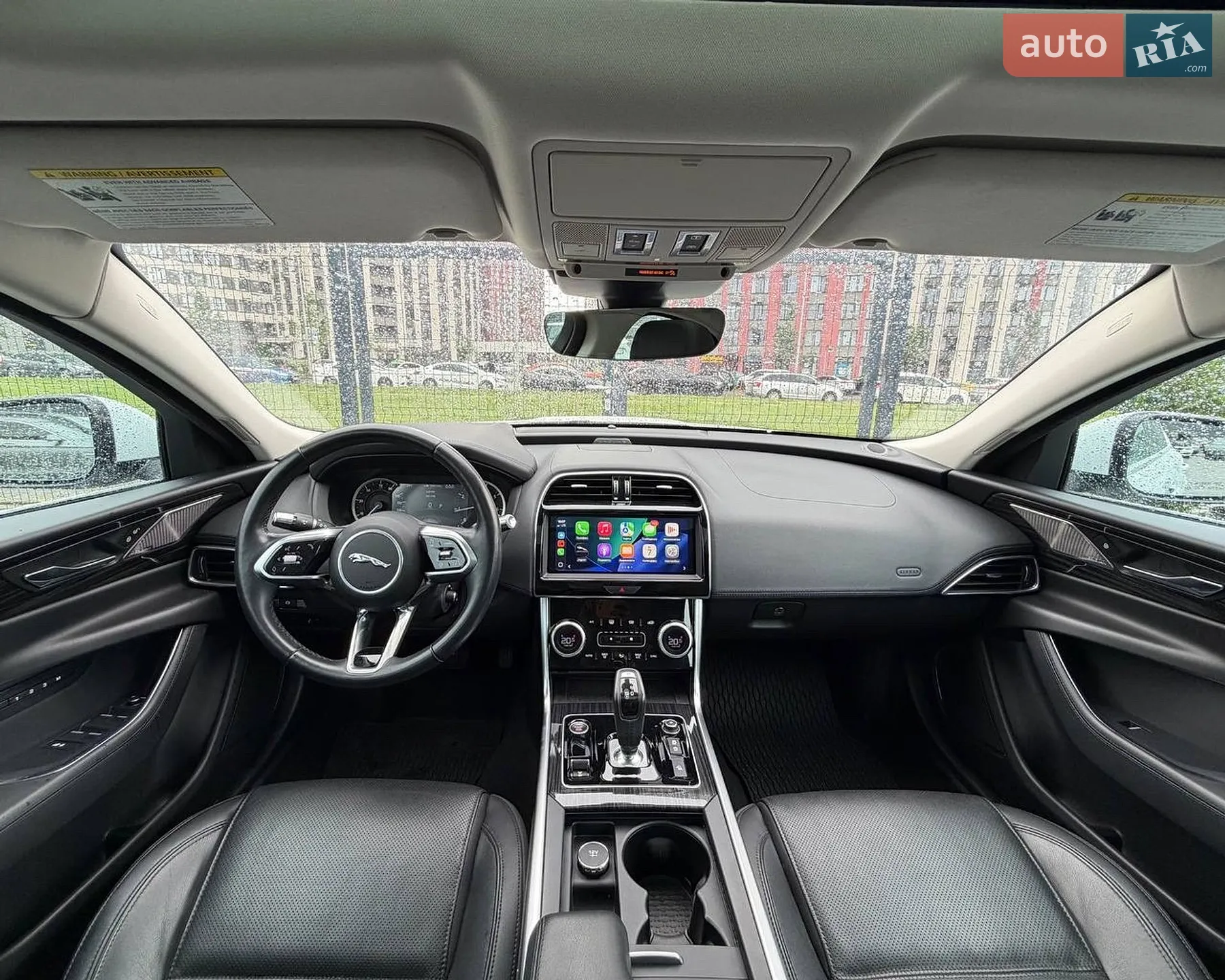 2019 Jaguar XE - мініатюра 32