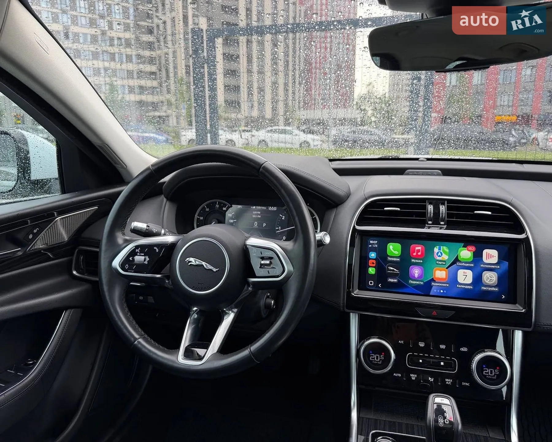 2019 Jaguar XE - мініатюра 37