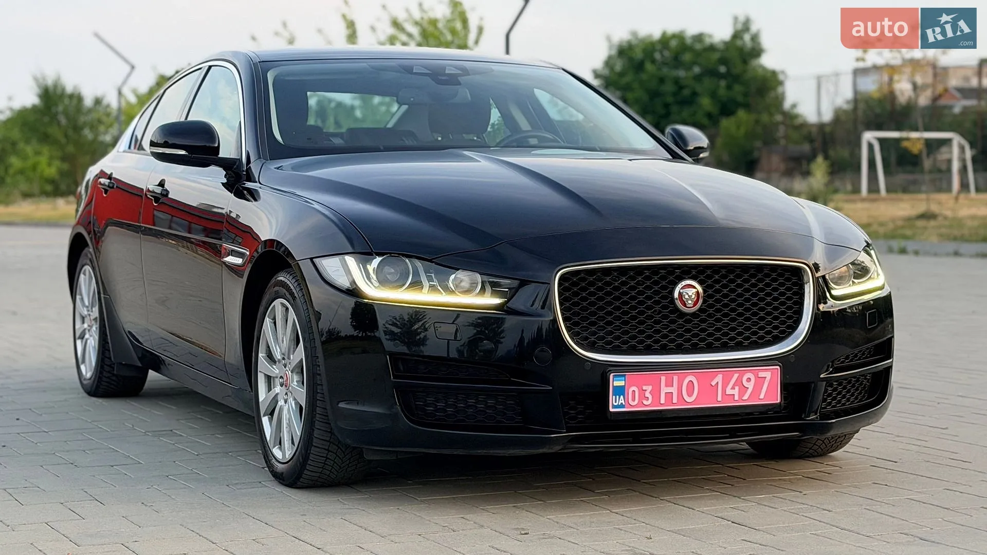 2016 Jaguar XE - мініатюра 53