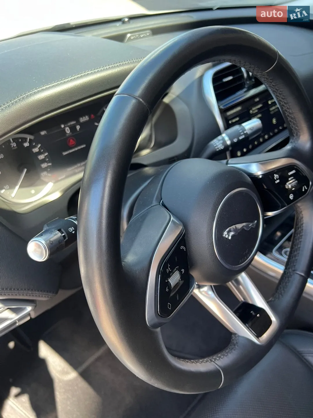 2019 Jaguar XE - мініатюра 27