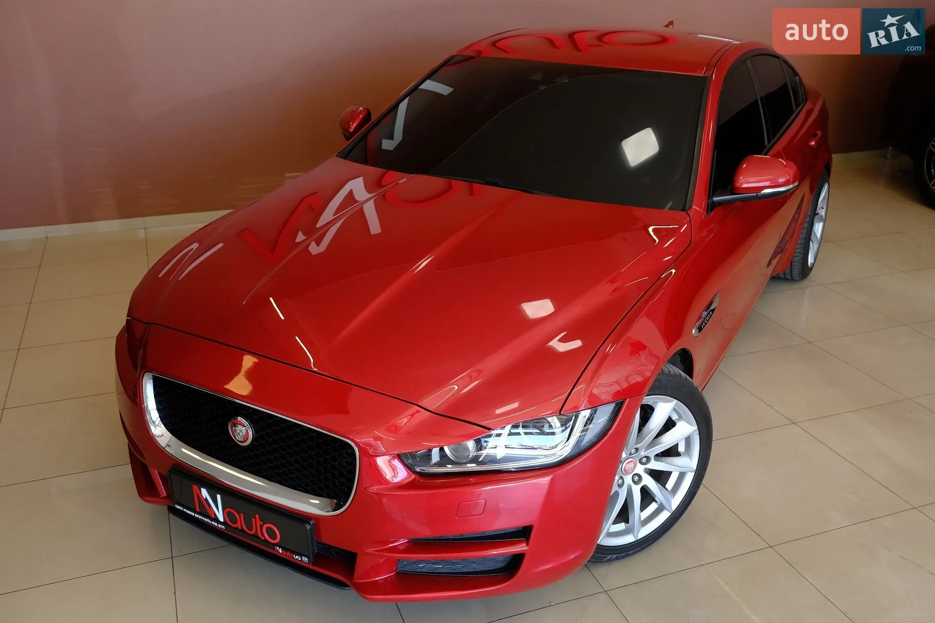 2015 Jaguar XE - мініатюра 9