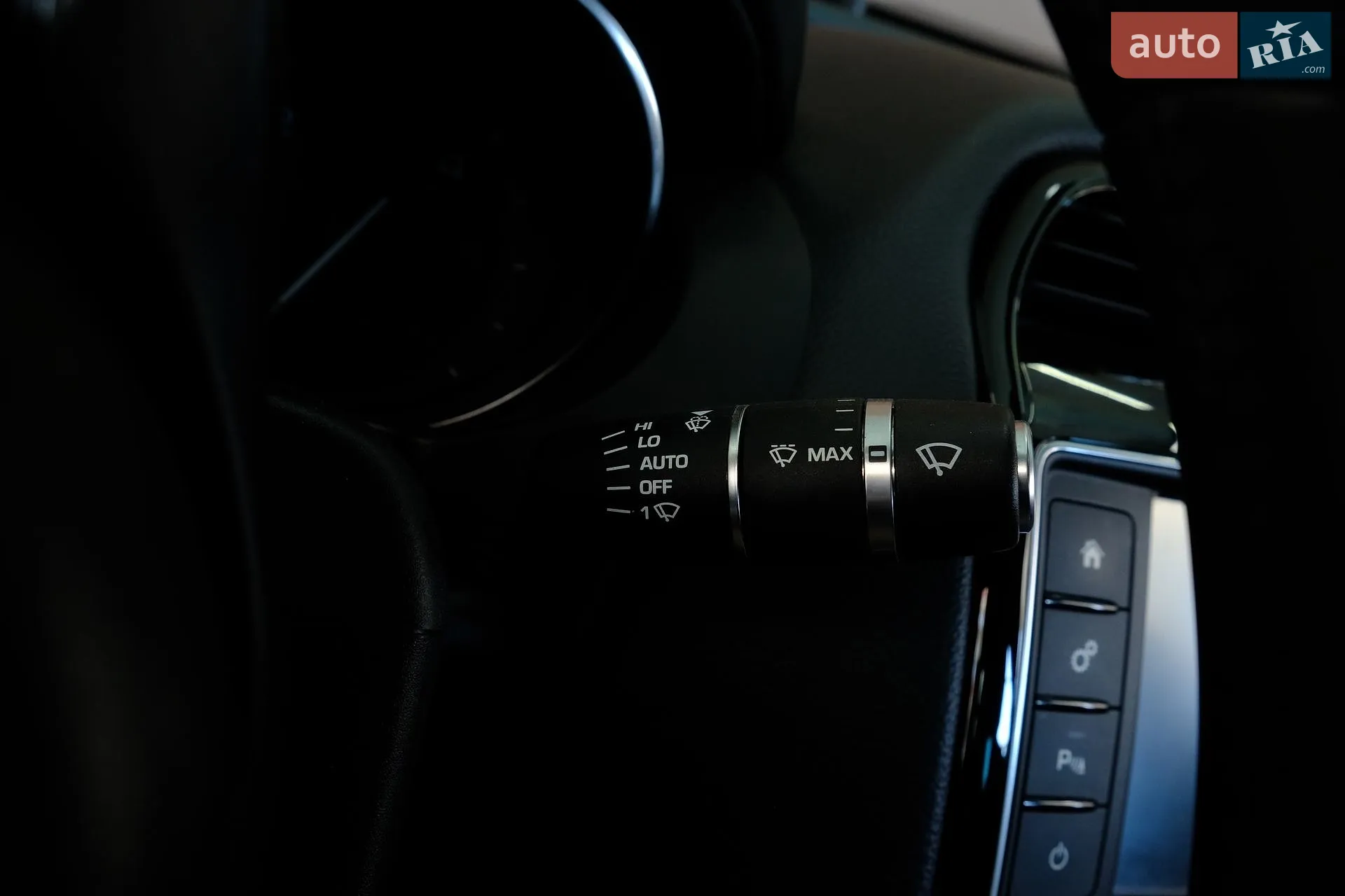 2015 Jaguar XE - мініатюра 20