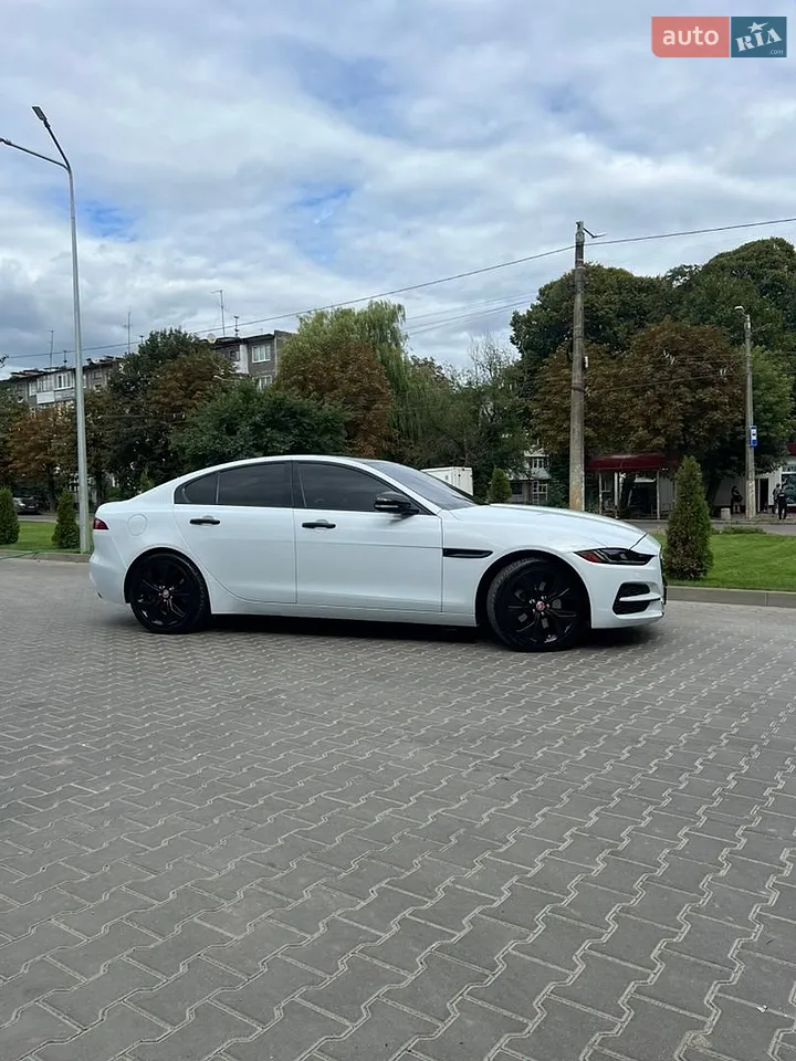 2019 Jaguar XE - мініатюра 34