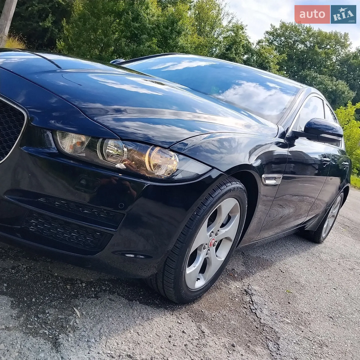 2017 Jaguar XE - мініатюра 5