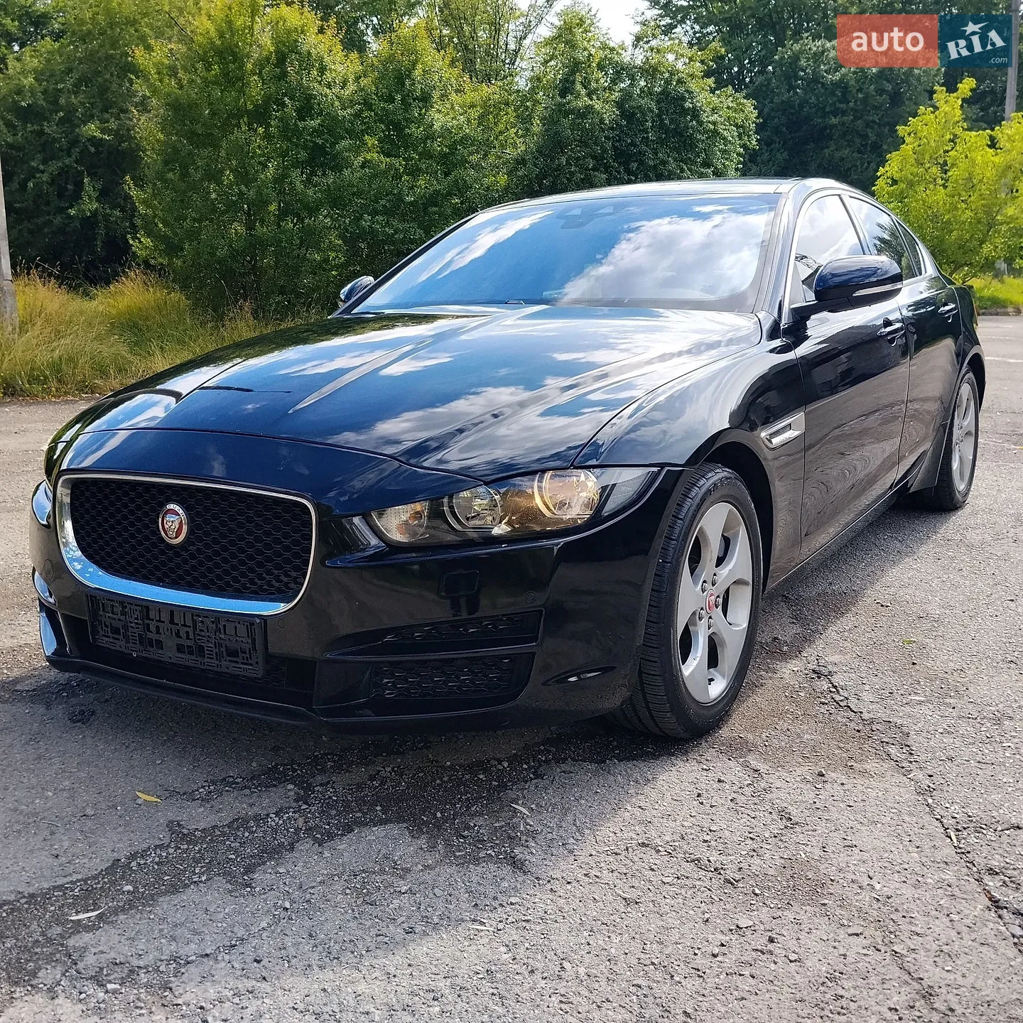 2017 Jaguar XE - мініатюра 7