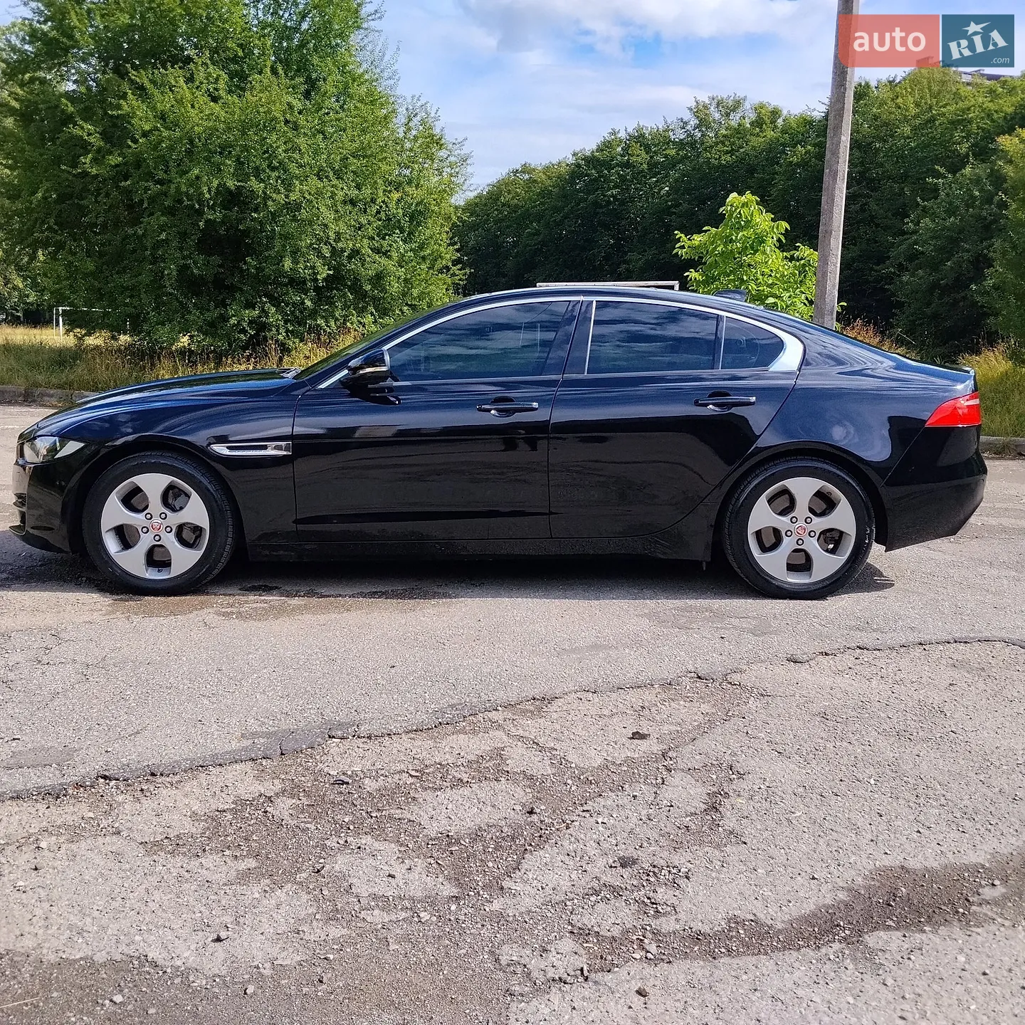 2017 Jaguar XE - мініатюра 17