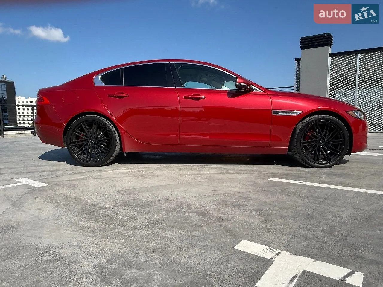 2018 Jaguar XE - мініатюра 7
