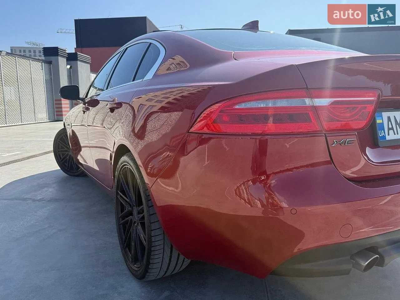 2018 Jaguar XE - мініатюра 21