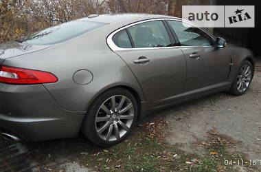 Седан Jaguar XF 2008 в Киеве