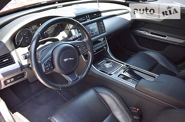 Седан Jaguar XF 2015 в Днепре