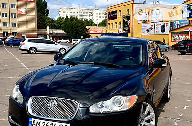 Седан Jaguar XF 2009 в Житомире