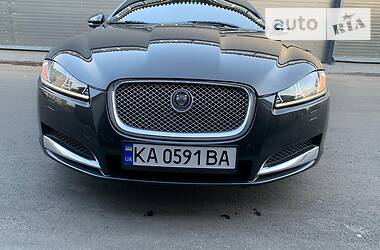 Седан Jaguar XF 2012 в Киеве