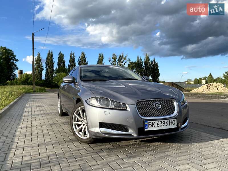 Jaguar XF 2013 Jaguar XF 2013