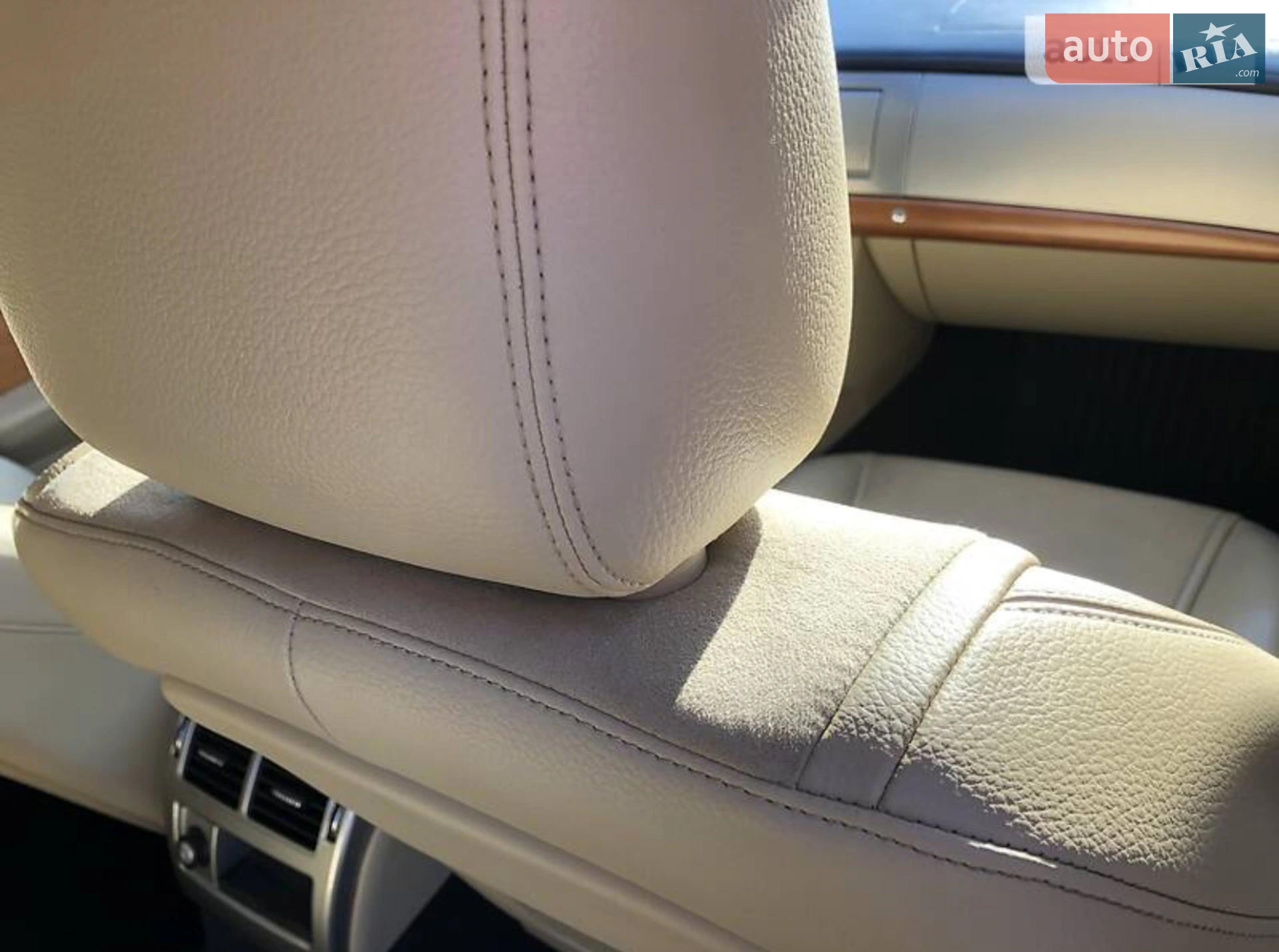2012 Jaguar XF - мініатюра 21