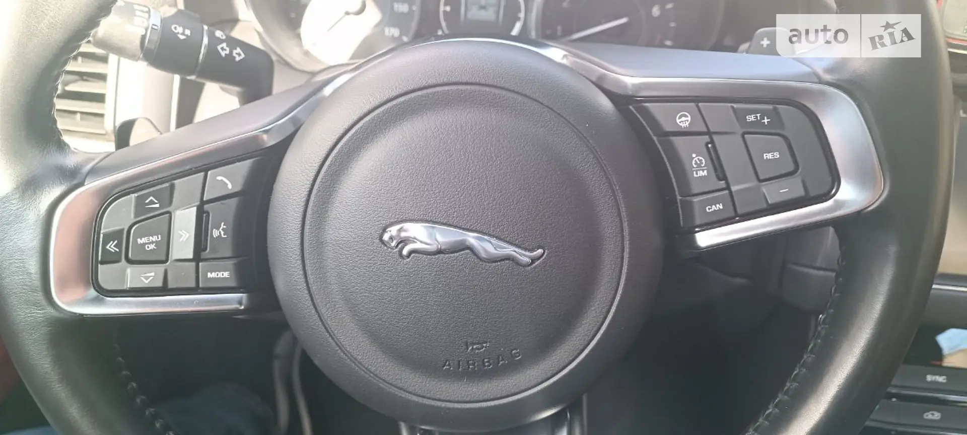 2016 Jaguar XF - мініатюра 23