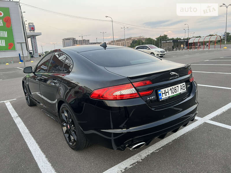 Седан Jaguar XF 2015 в Одессе