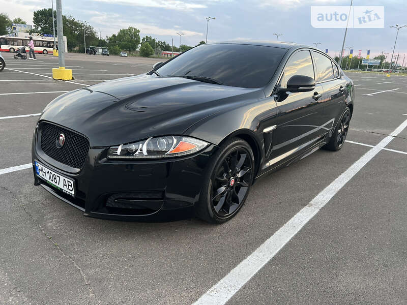 Седан Jaguar XF 2015 в Одессе