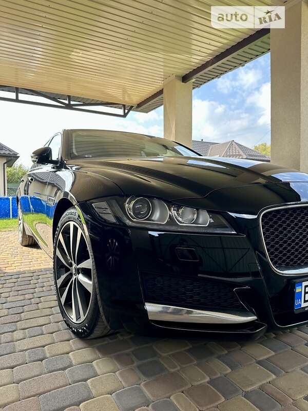 Jaguar XF 2016