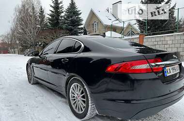 Седан Jaguar XF 2014 в Киеве