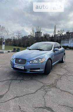 Седан Jaguar XF 2009 в Черкасах