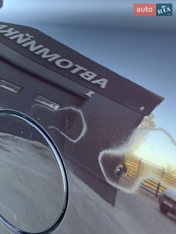 Седан Jaguar XF 2013 в Дніпрі