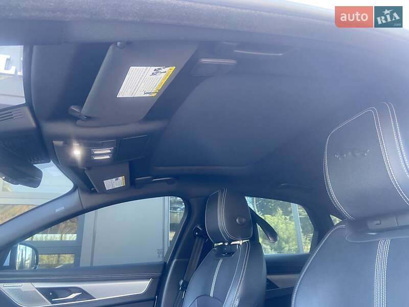 Седан Jaguar XF 2021 в Тернополе