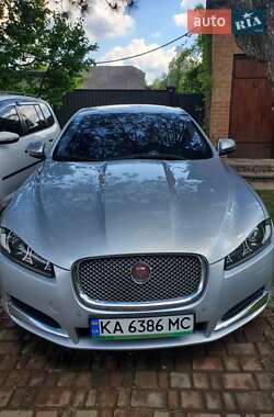 Седан Jaguar XF 2014 в Києві