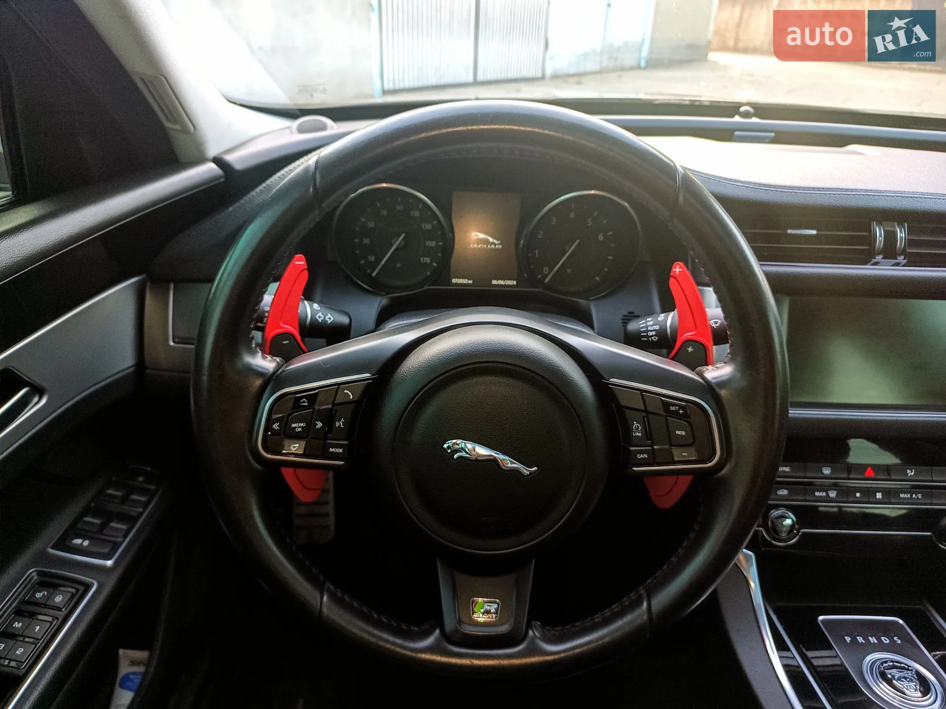 2015 Jaguar XF - мініатюра 41