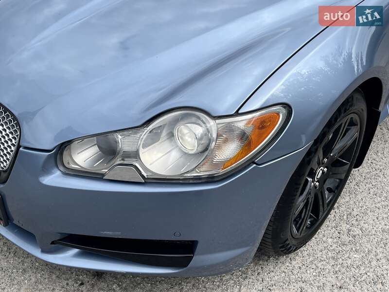Седан Jaguar XF 2008 в Києві