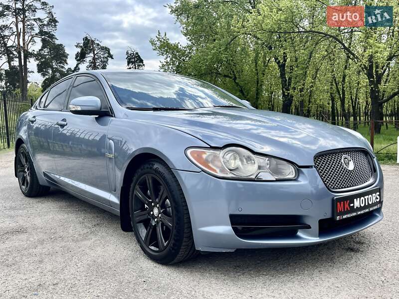 Седан Jaguar XF 2008 в Києві
