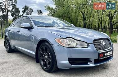 Седан Jaguar XF 2008 в 