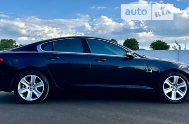 Седан Jaguar XF 2008 в Борисполі